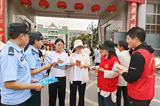 记者：津门虎计划前往泰国参加热身赛，春节后去韩国拉练